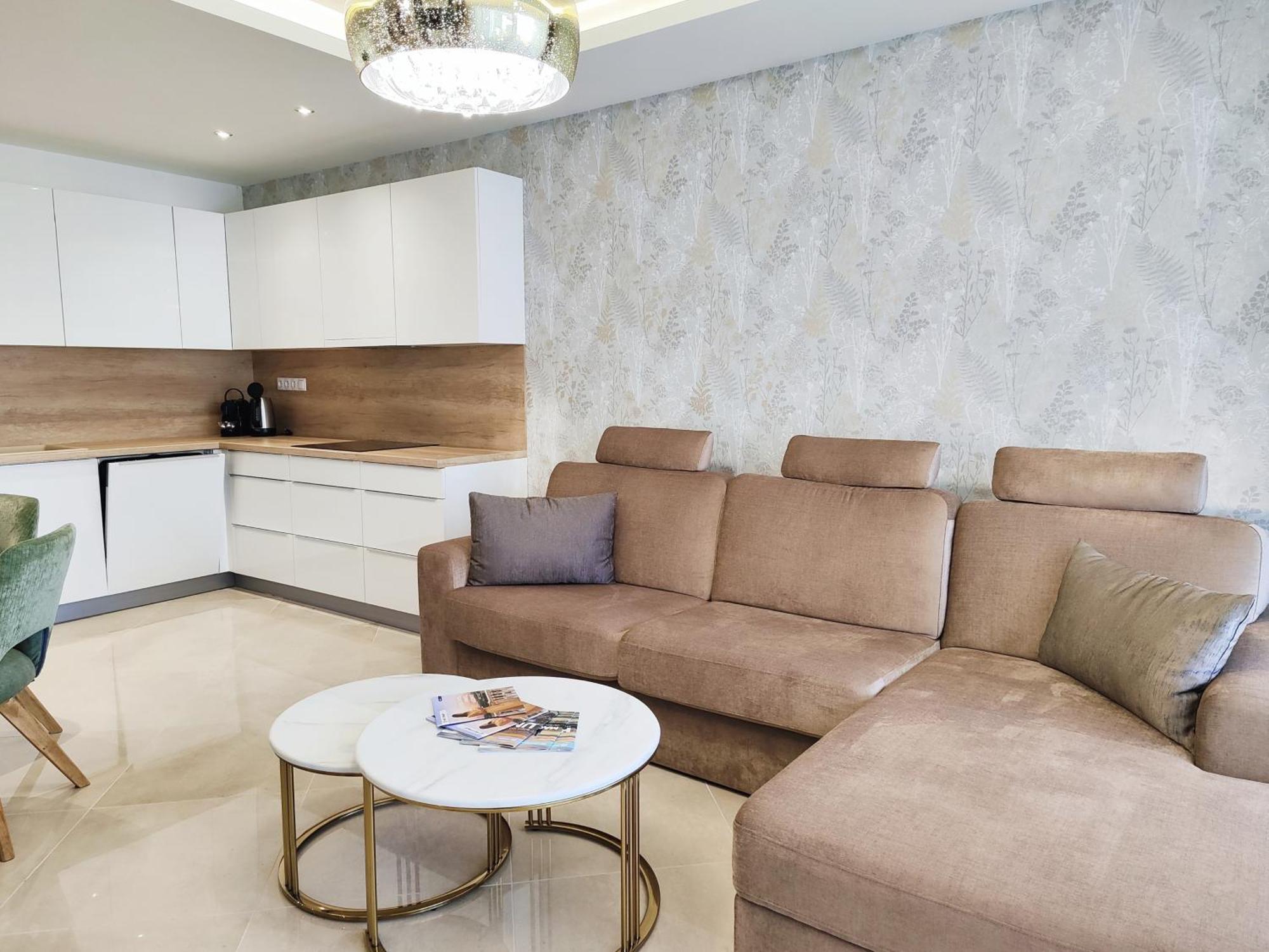 Royal Liberty Apartment Кестхей Екстер'єр фото