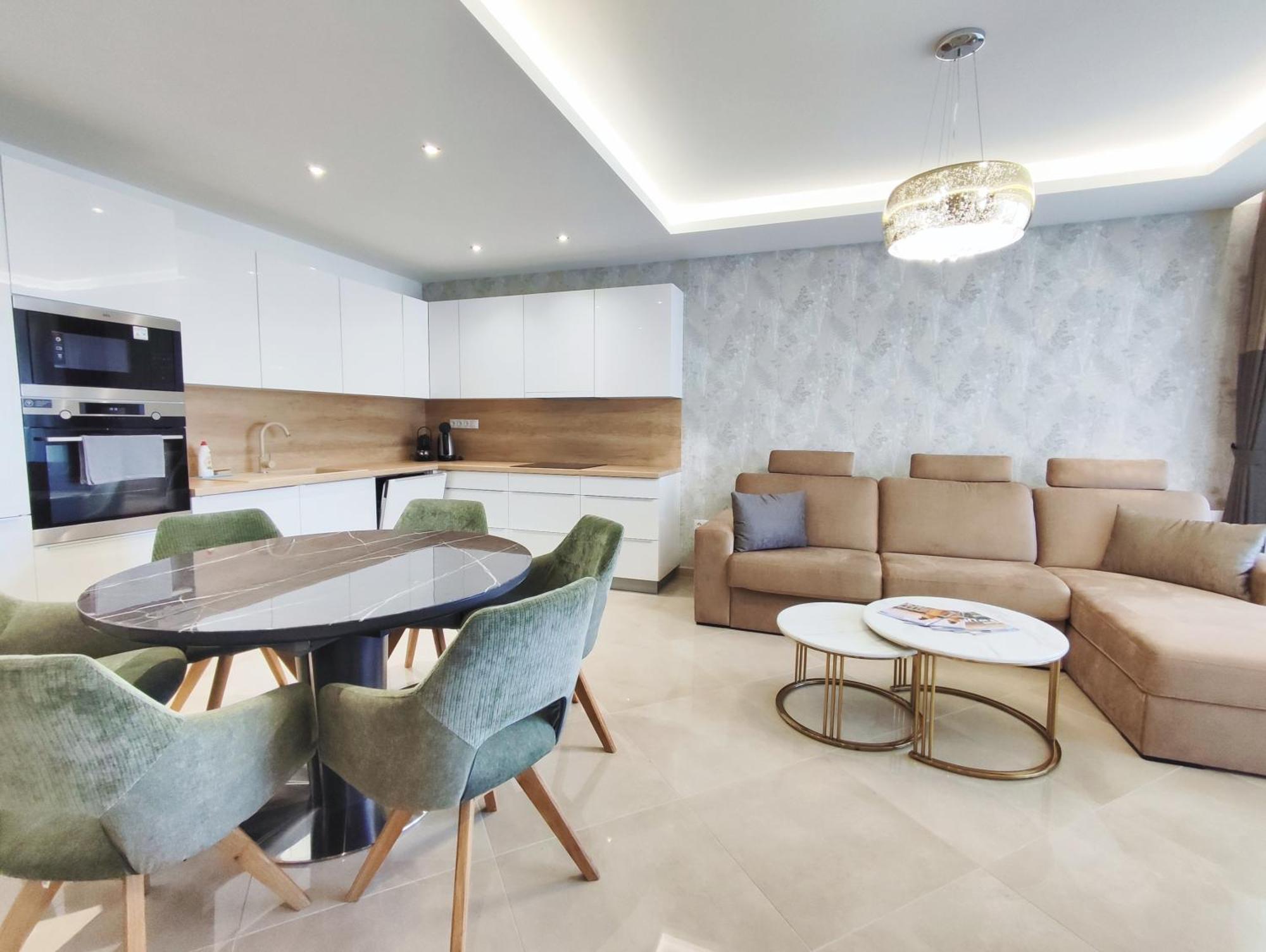 Royal Liberty Apartment Кестхей Екстер'єр фото